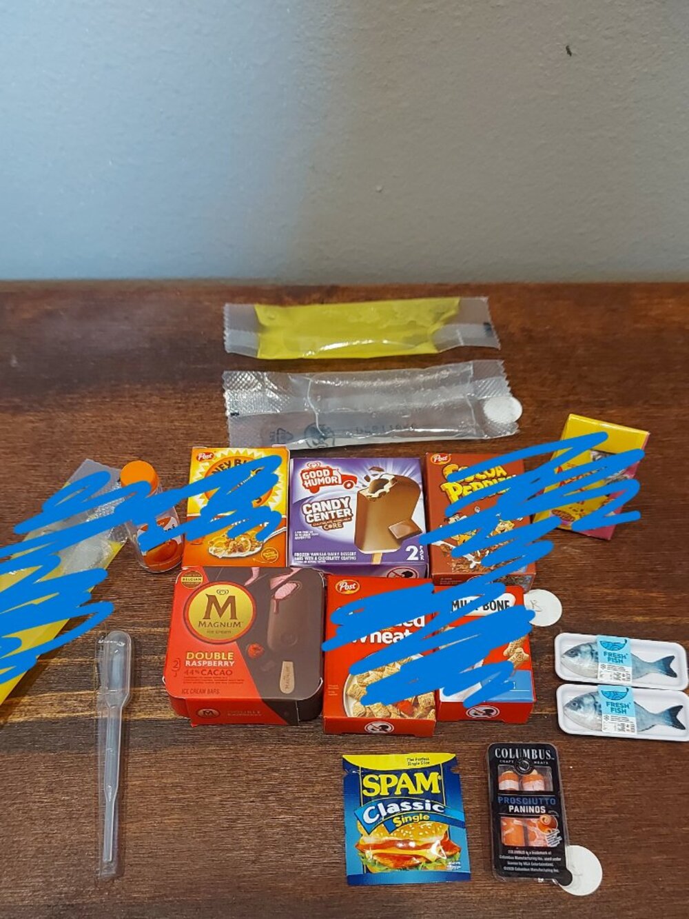 READ LISTING - Miniverse Real Brands Series 2 + Fill the Fridge